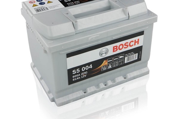 Batteria Avviamento BOSCH 0092S50040 61 Ah 600A
