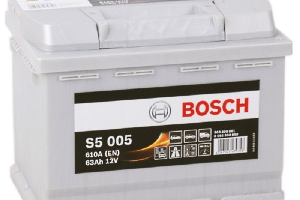 Batteria Avviamento BOSCH 0092S50050 63 Ah 610A
